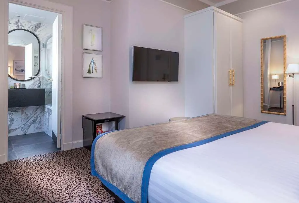 Hotel Du Bois Champs-Elysees Paris