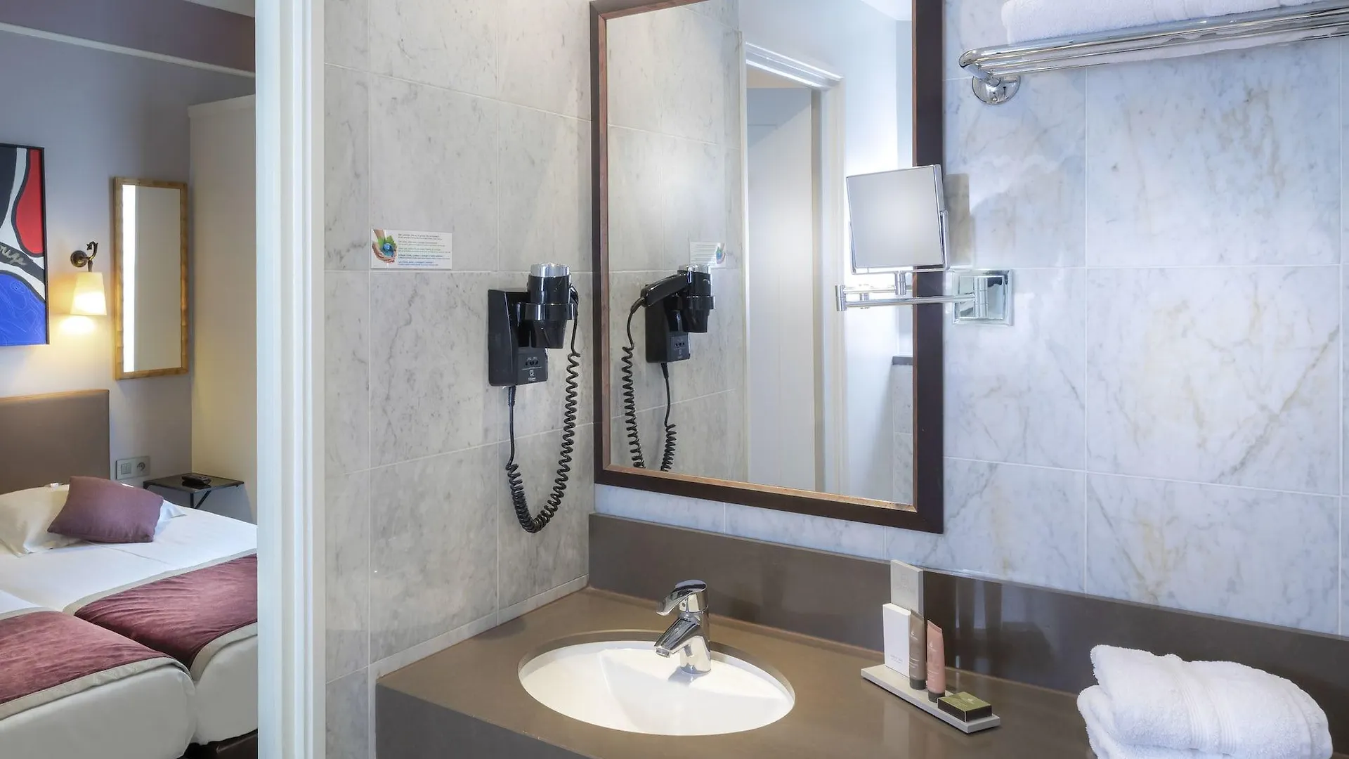 Hotel Du Bois Champs-Elysees Paris