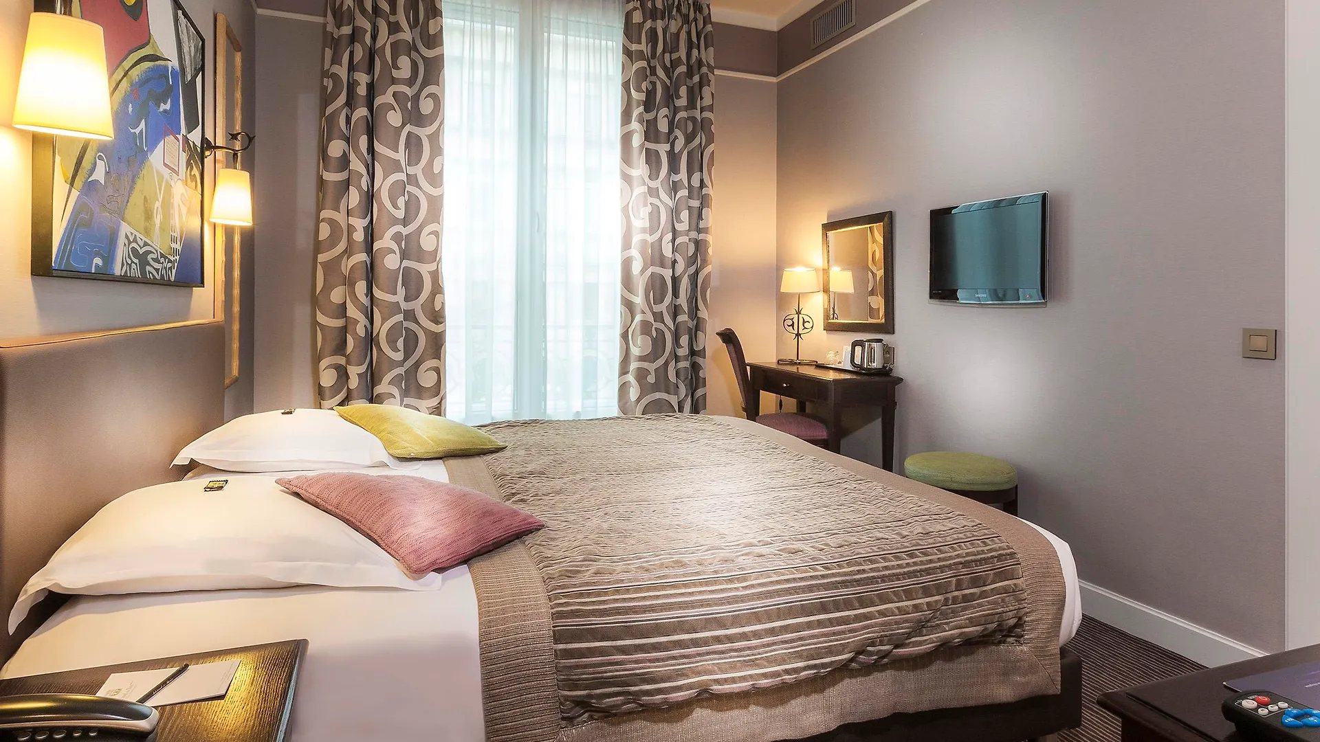 Hotel Du Bois Champs-Elysees Paris