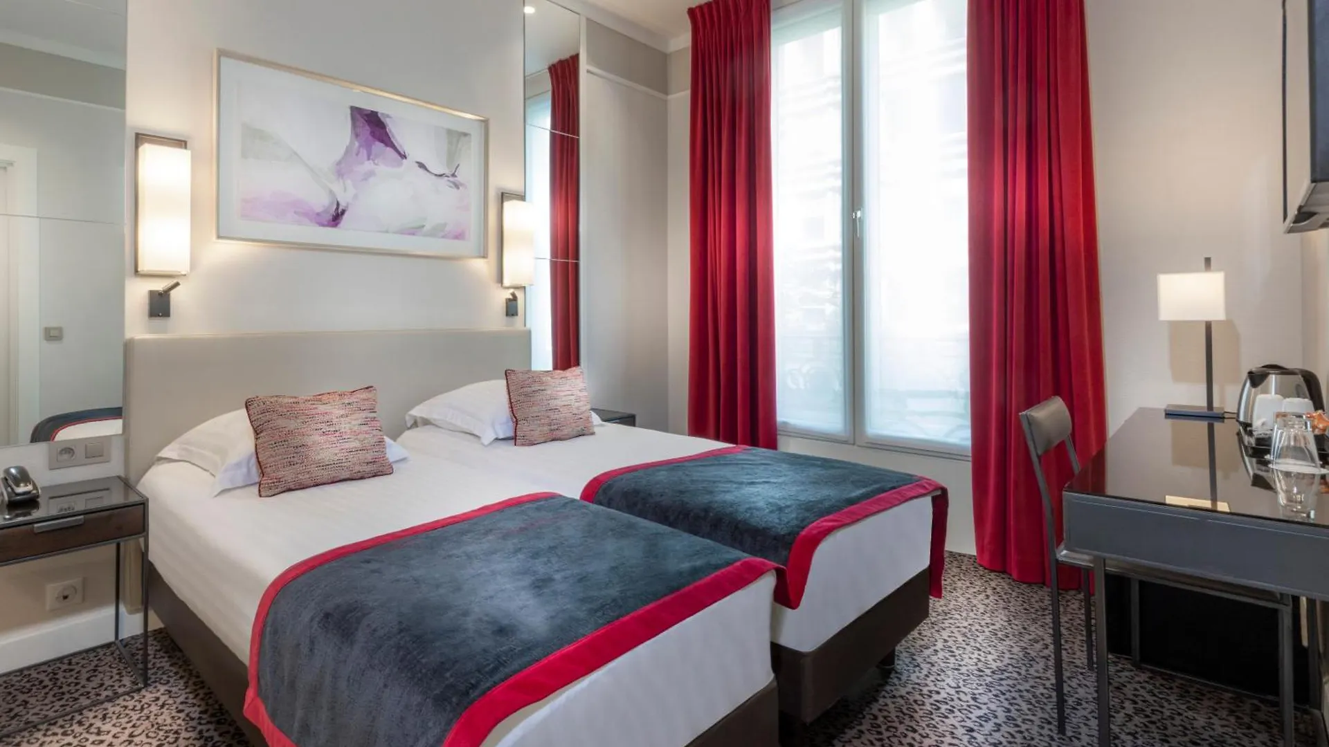 Hotel Hôtel Du Bois Champs-Elysées Paris