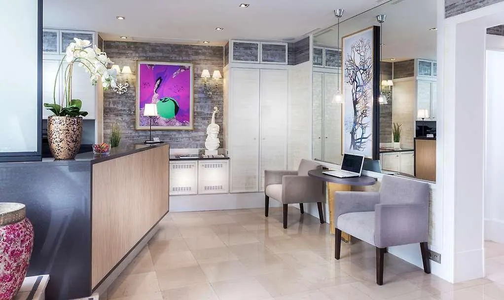*** Hotel Hôtel Du Bois Champs-Elysées Paris France